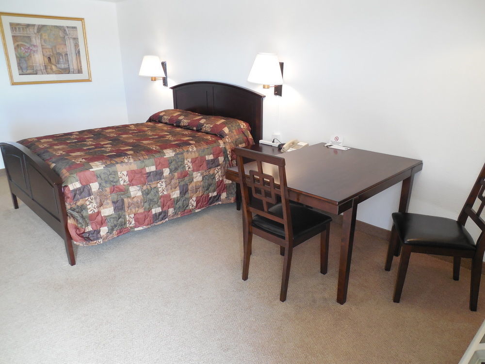 Motel 70 High Hill 外观 照片