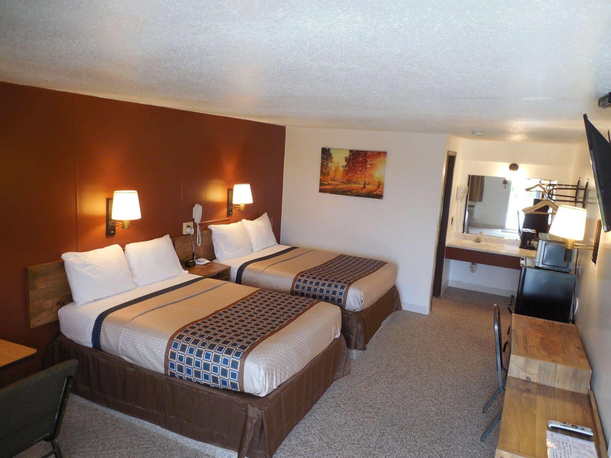 Motel 70 High Hill 外观 照片