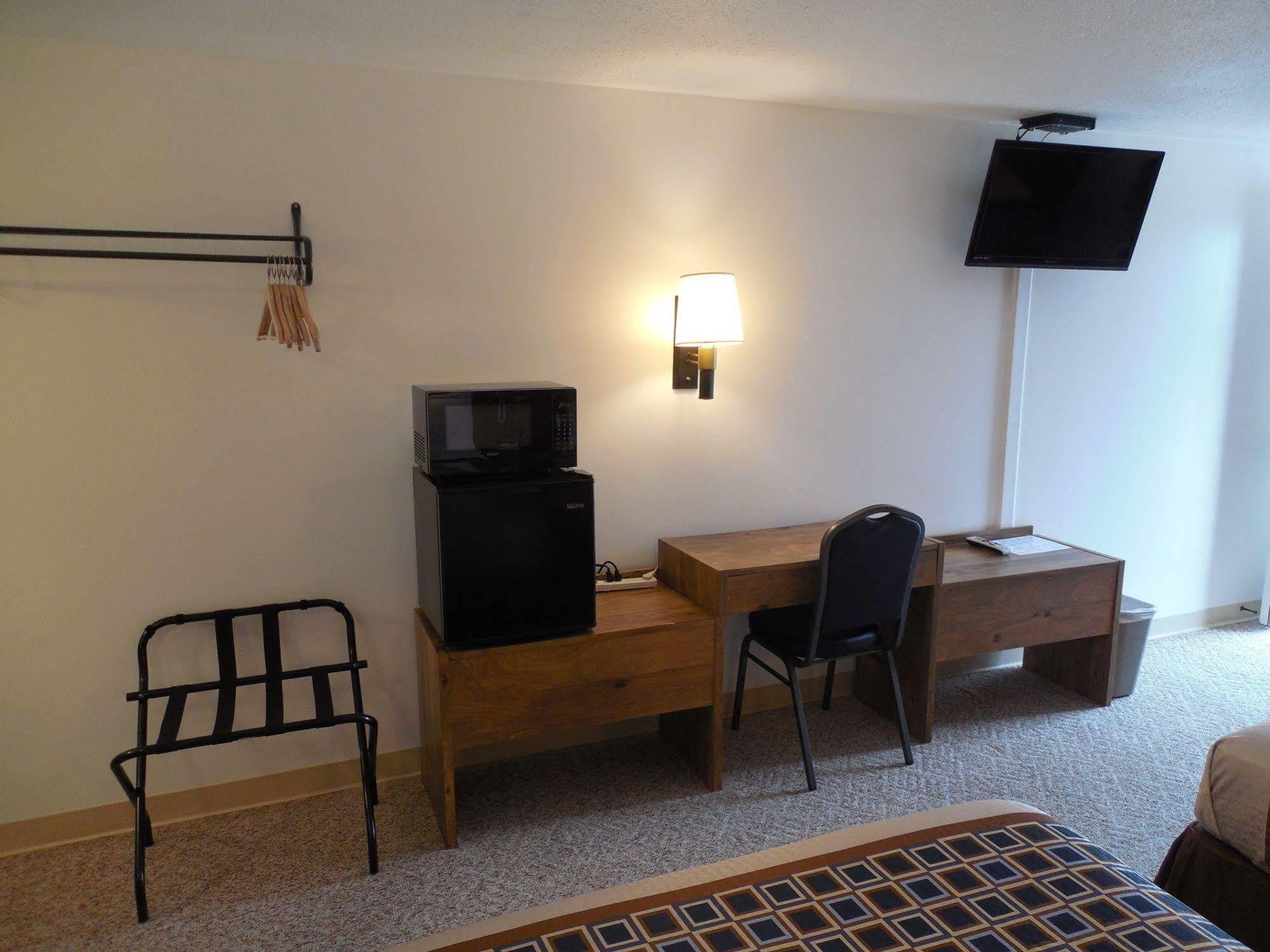 Motel 70 High Hill 外观 照片