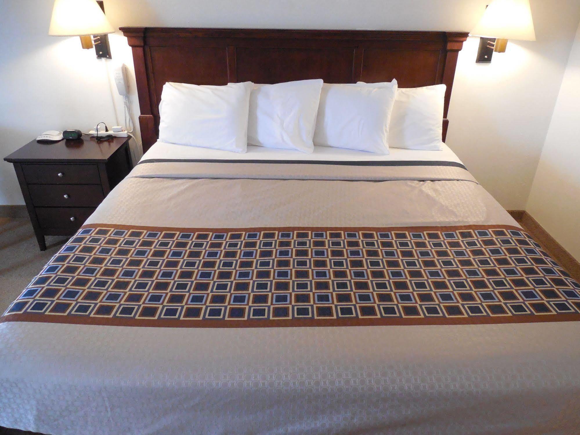 Motel 70 High Hill 外观 照片